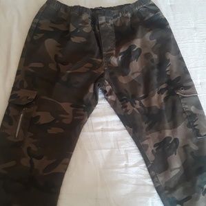 Army Jean's size medium